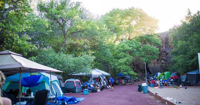 Riverside campsites in Crawdad Canyon